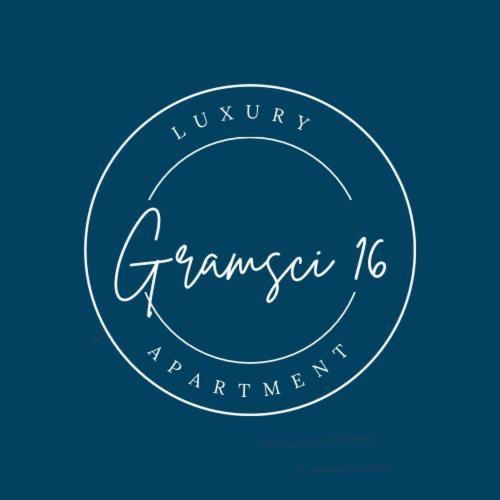ホテル Gramsci 16 ナポリ エクステリア 写真